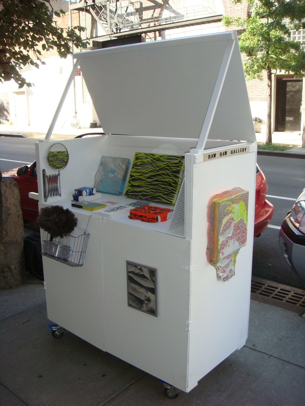 rAWrAW gallery in NYC — project documentation 9